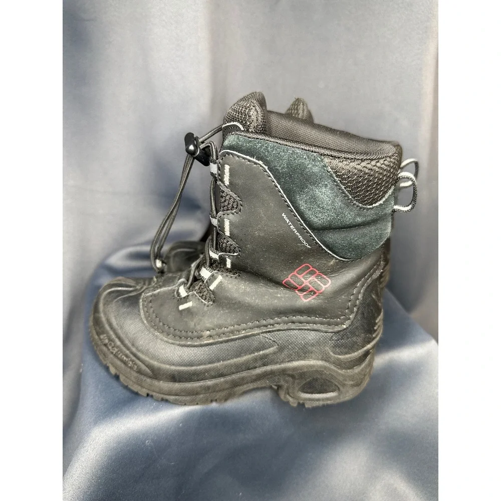 Columbia Waterproof Winter Boots Black 200g Insulation Toggle Laces Kids Size 1